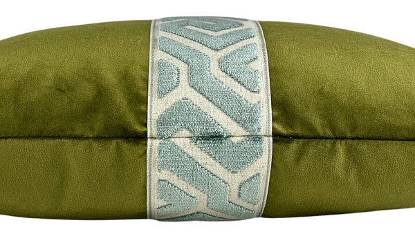 Lennon Pillow
