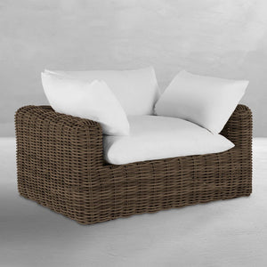 Montecito Resin Wicker Lounge